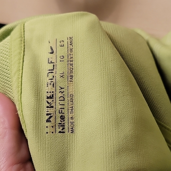 𝅺NIKE Golf Fit Dry Shirt - Picture 6 of 7